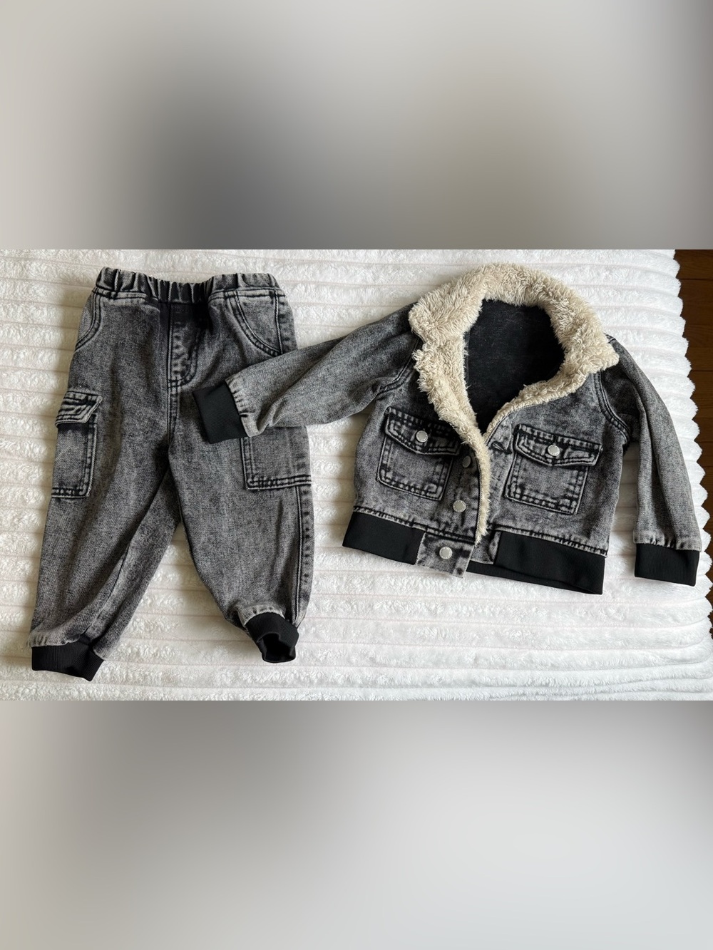 Gray Acid-Wash Sherpa-Lined Jacket & Jogger Set